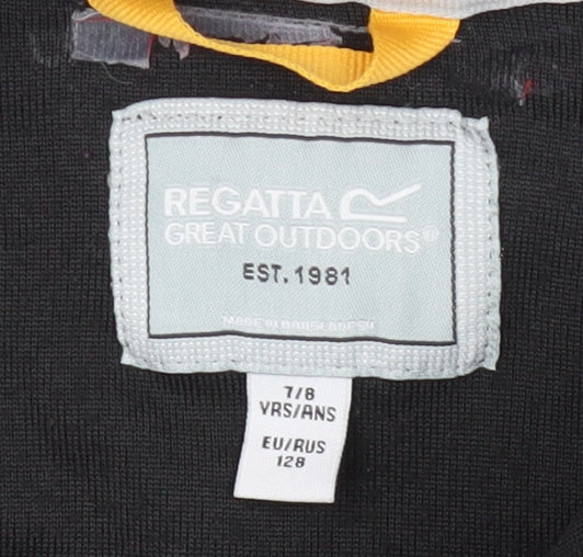 Brand and care label for Regatta boys’ black fleece sweatshirt, 7-8 years, high neck
