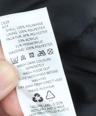 Brand and care label for Very boys’ black polyamide hooded jacket, 9 years