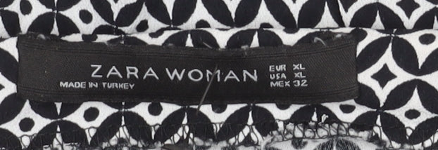 Zara Women's XL Black Geometric Long Sleeve Top