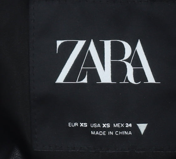 Zara Women XS Black Puffer Waistcoat Snap Closure