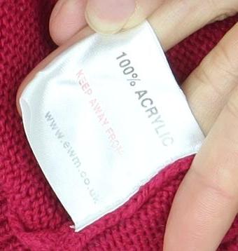 Isle Women's Red Cable-Knit Mock Neck Jumper, Size S
