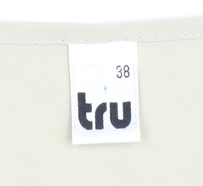 Tru Women's Beige Button Classic Top Size 12