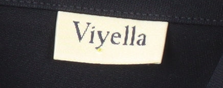 Viyella Women's Blue Button-Up Long Sleeve Shirt