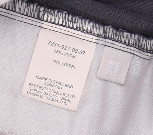 Uniqlo Men's Black Trousers Size 39