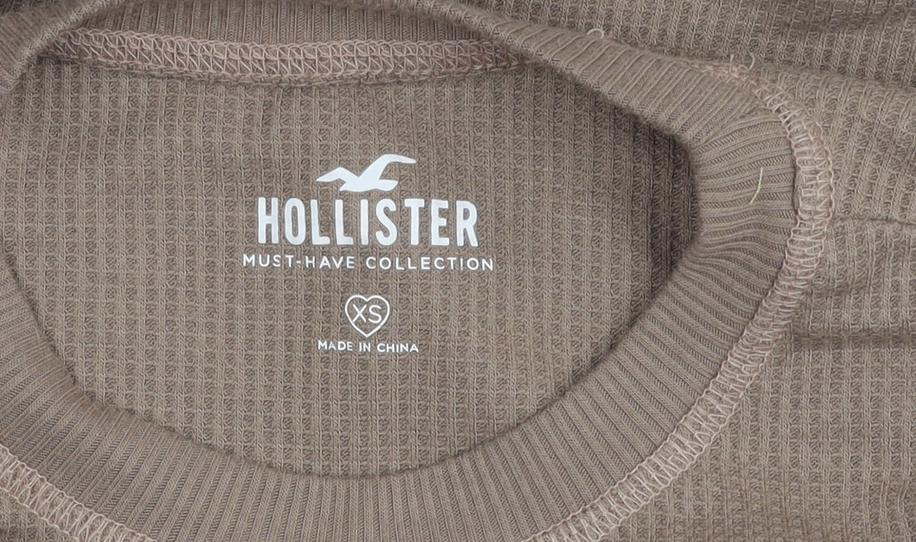 Hollister Women’s Beige Crew Neck Waffle-Knit Jumper XS
