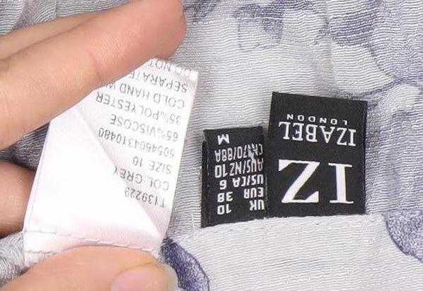 Izabel London Women's Blue Floral V-Neck Blouse Size 10