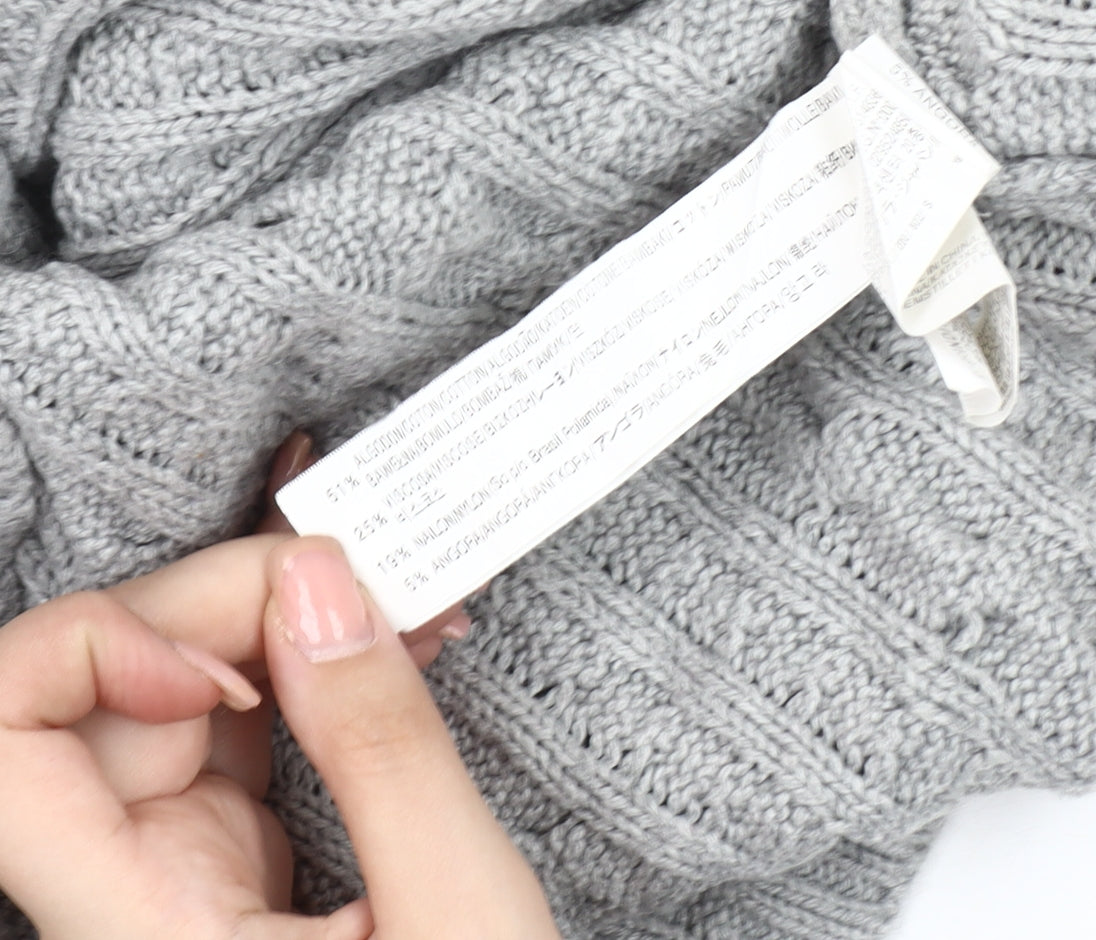 Zara Women's Grey V-Neck Cable-Knit Cardigan