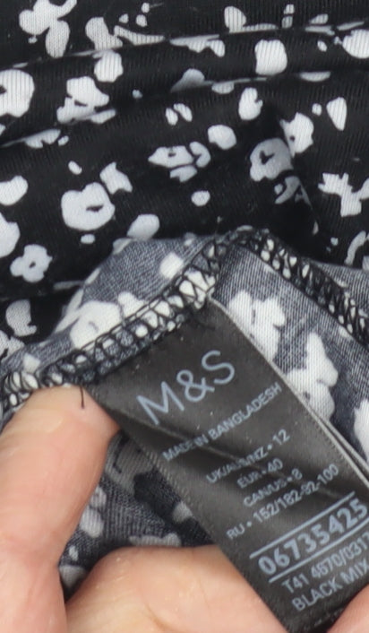 Marks & Spencer Women's Black Floral T-Shirt Size 12