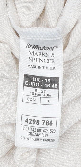 Marks & Spencer Women’s Ivory Paisley Scoop Neck T-Shirt UK 18