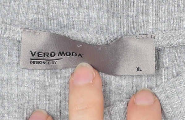 Vero Moda Women’s Grey XL Mock Neck Cold Shoulder Zip Top