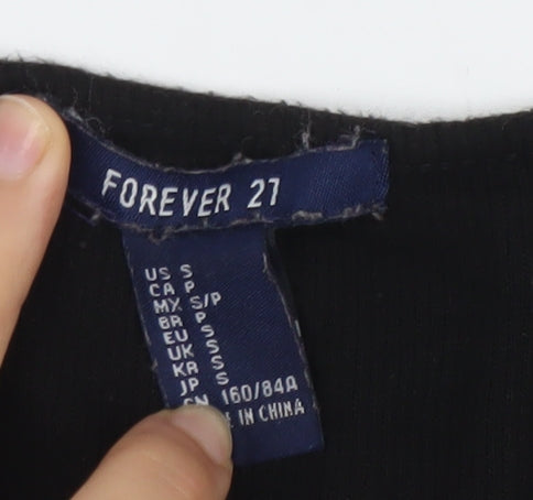 Forever 21 Women’s Black Slim Fit Long Sleeve Scoop Neck Top S