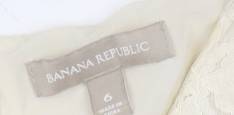 Banana Republic Women’s Ivory Lace Cropped Blouse Size 10