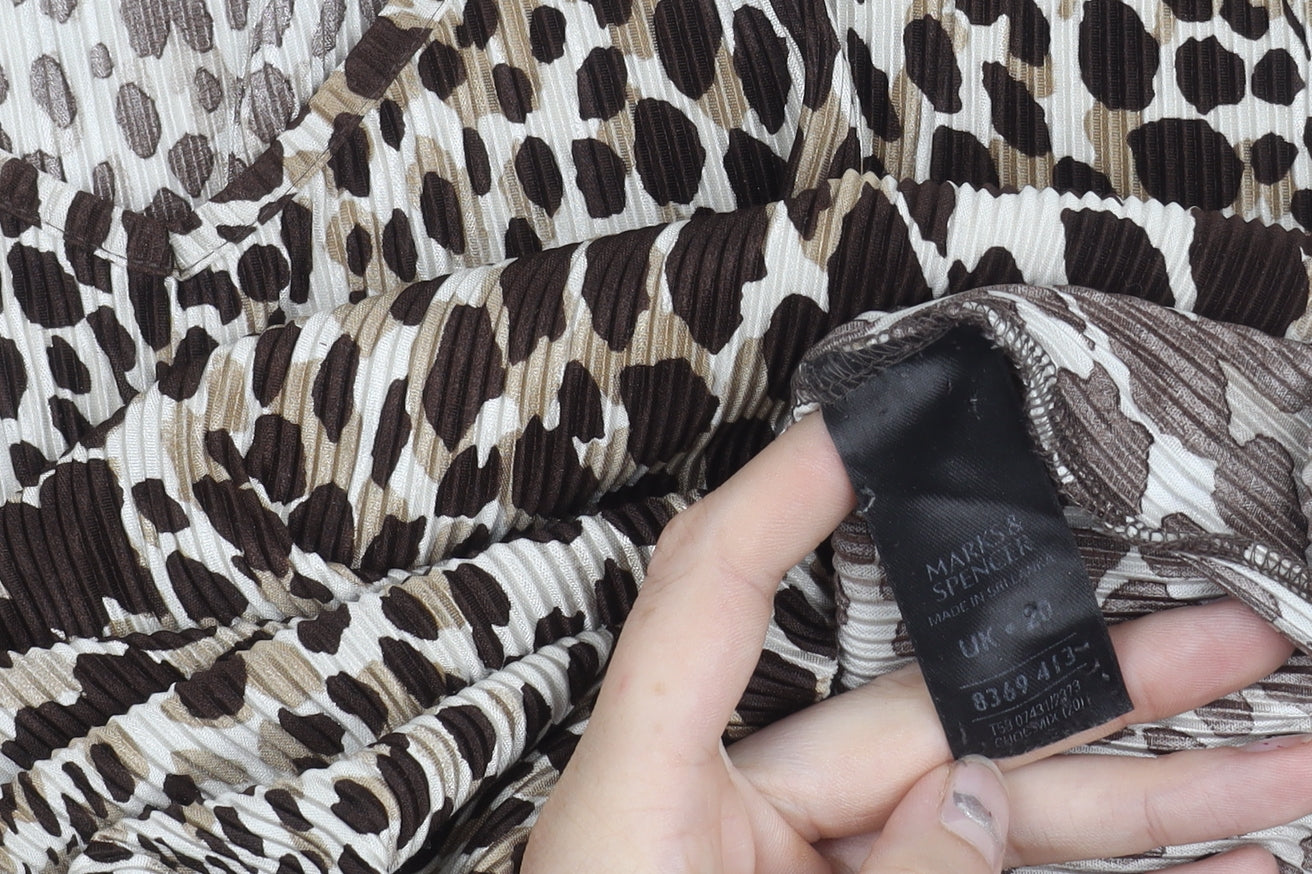 Marks and Spencer Womens Brown Animal Print Blouse UK 20 V-Neck Short Sleeve