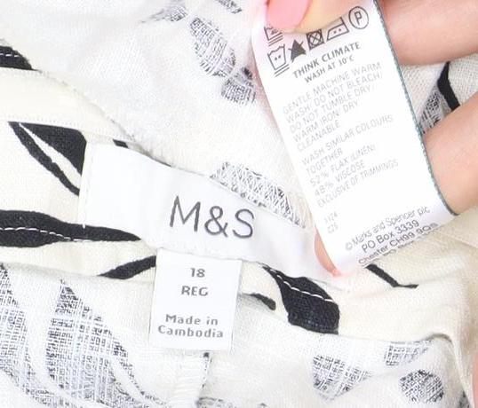 Marks & Spencer Womens Black White Floral Sleeveless Blouse Size 18