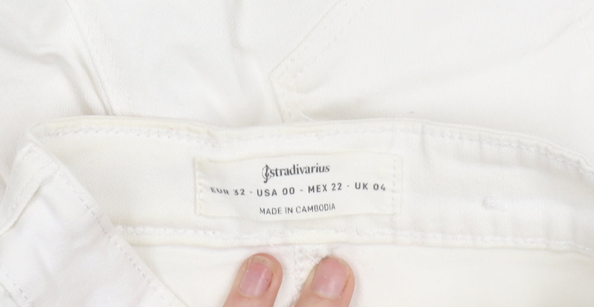 Stradivarius Women’s White Slim Straight Jeans Size 4 Stretch Denim