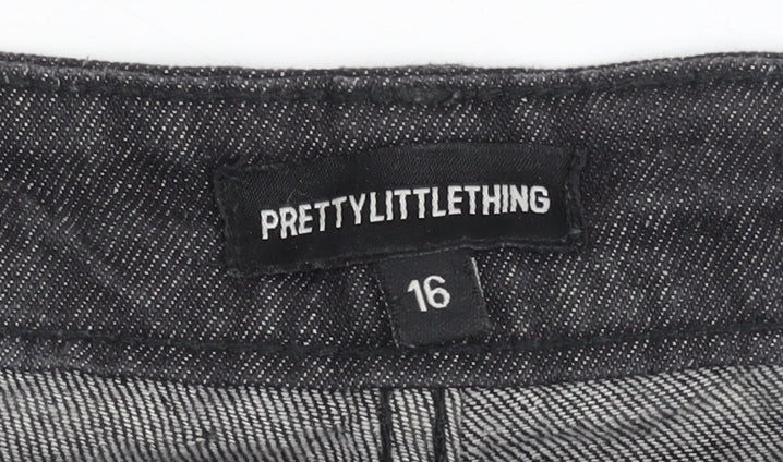 PRETTYLITTLETHING Women’s Black Size 16 Straight Jeans