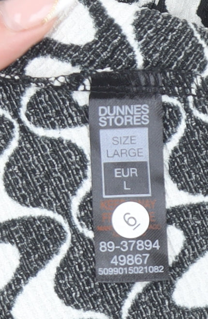 Dunnes Womens Black Geometric Wrap Blouse Size L