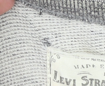 Levi Strauss & Co. Men's Grey Crew Neck Knit Sweatshirt Size M