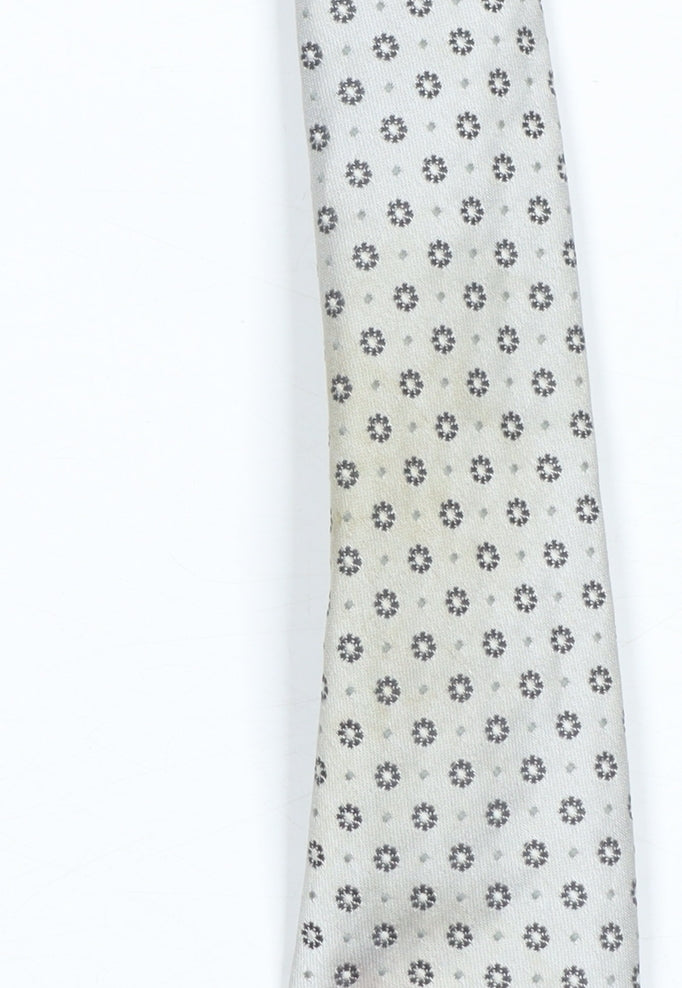 André Grande Men’s Silver Geometric Silk Tie Hand Cut Pointed Style