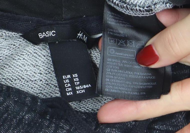 H&M Women’s Black XS Pullover Hoodie Basic Long Sleeve Casual