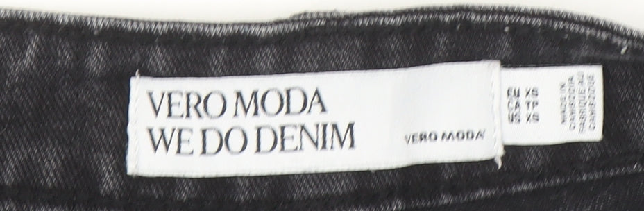 Vero Moda Women's Black Mom Denim Shorts Size 8
