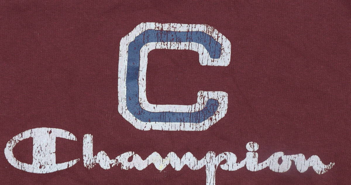 Champion Women’s Burgundy Pullover Sweatshirt Medium Cotton Blend Graphic Logo
