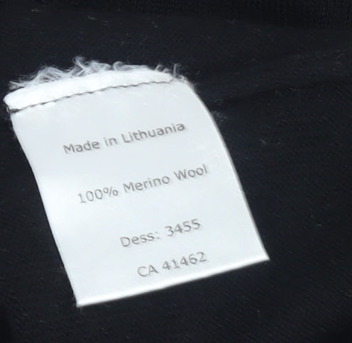 Bruuns Bazaar Men’s Black Merino Wool V-Neck Jumper Size S