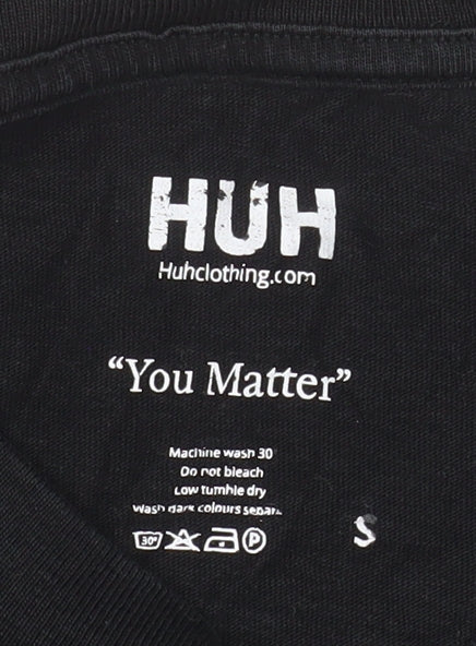HUH Men Black S Short Sleeve Organic Cotton Graphic T-Shirt