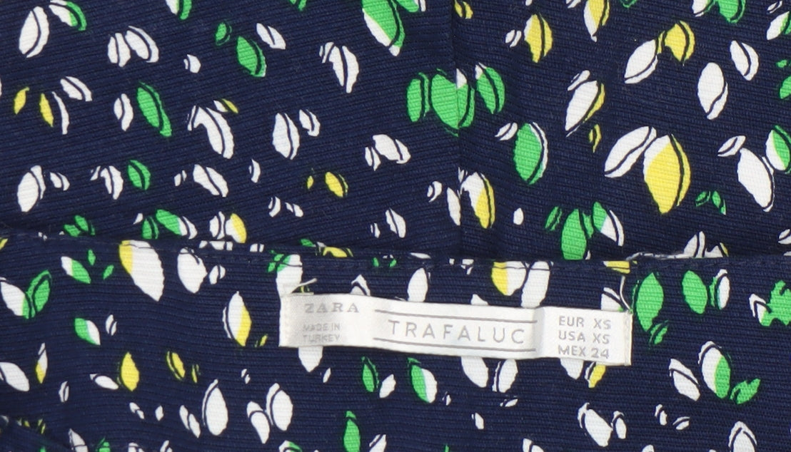 Zara Women Blue Floral Print Chino Shorts XS