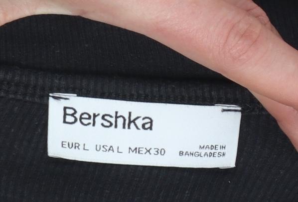 Bershka Women Black Cropped Music Graphic T-Shirt Size 14