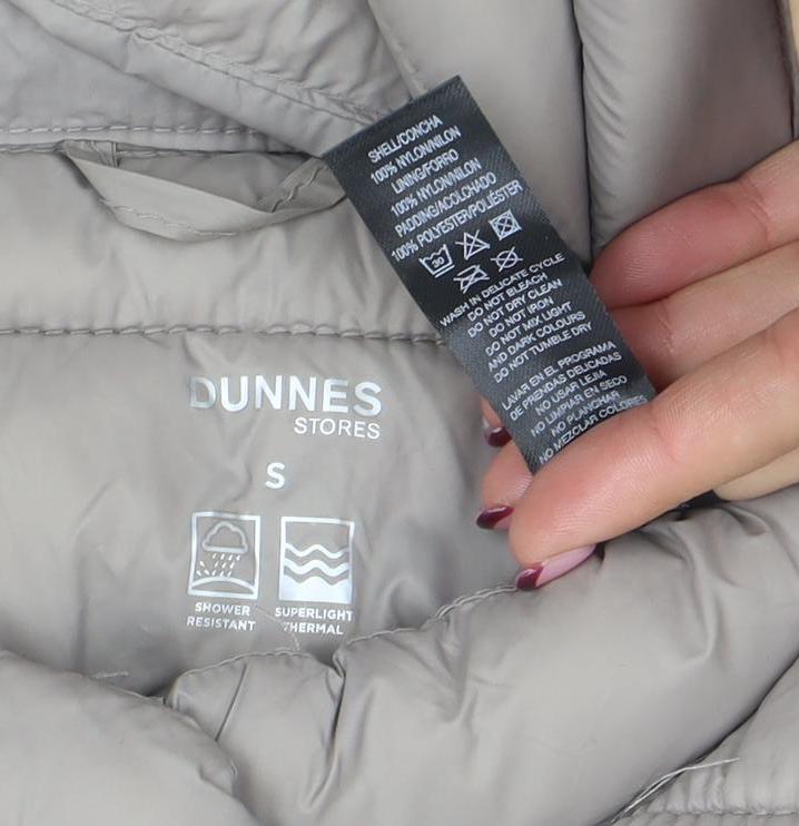 Dunnes Women’s Beige Quilted Puffer Waistcoat S