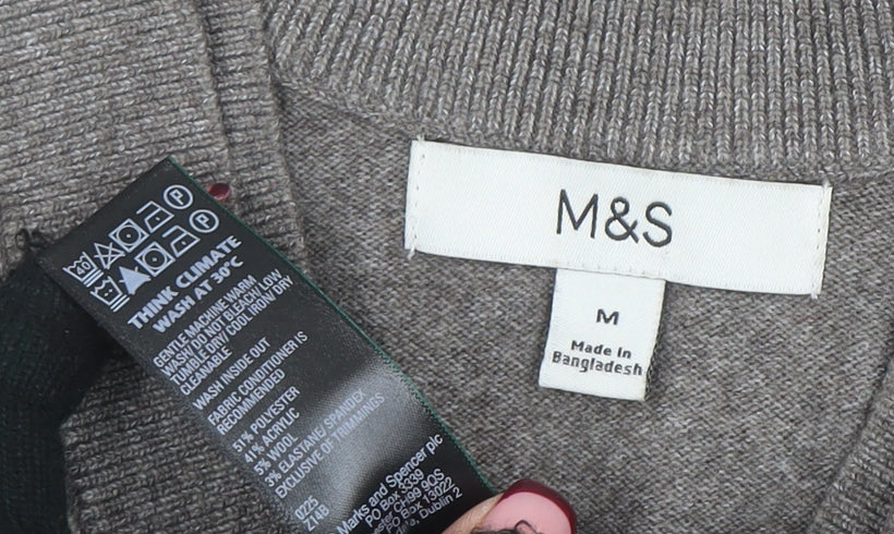 Marks & Spencer Women’s Beige V-Neck Knit Jumper Size M