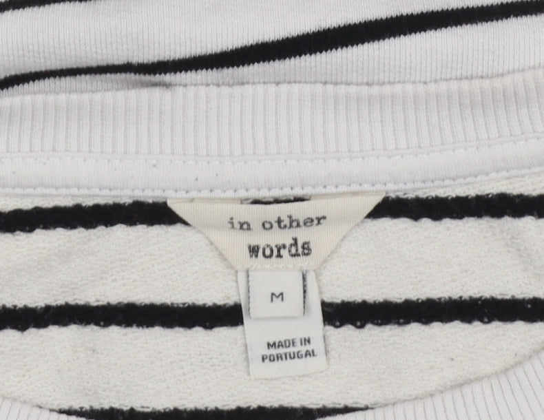 In Other Words Women White Black Striped Pullover Sweatshirt Medium
