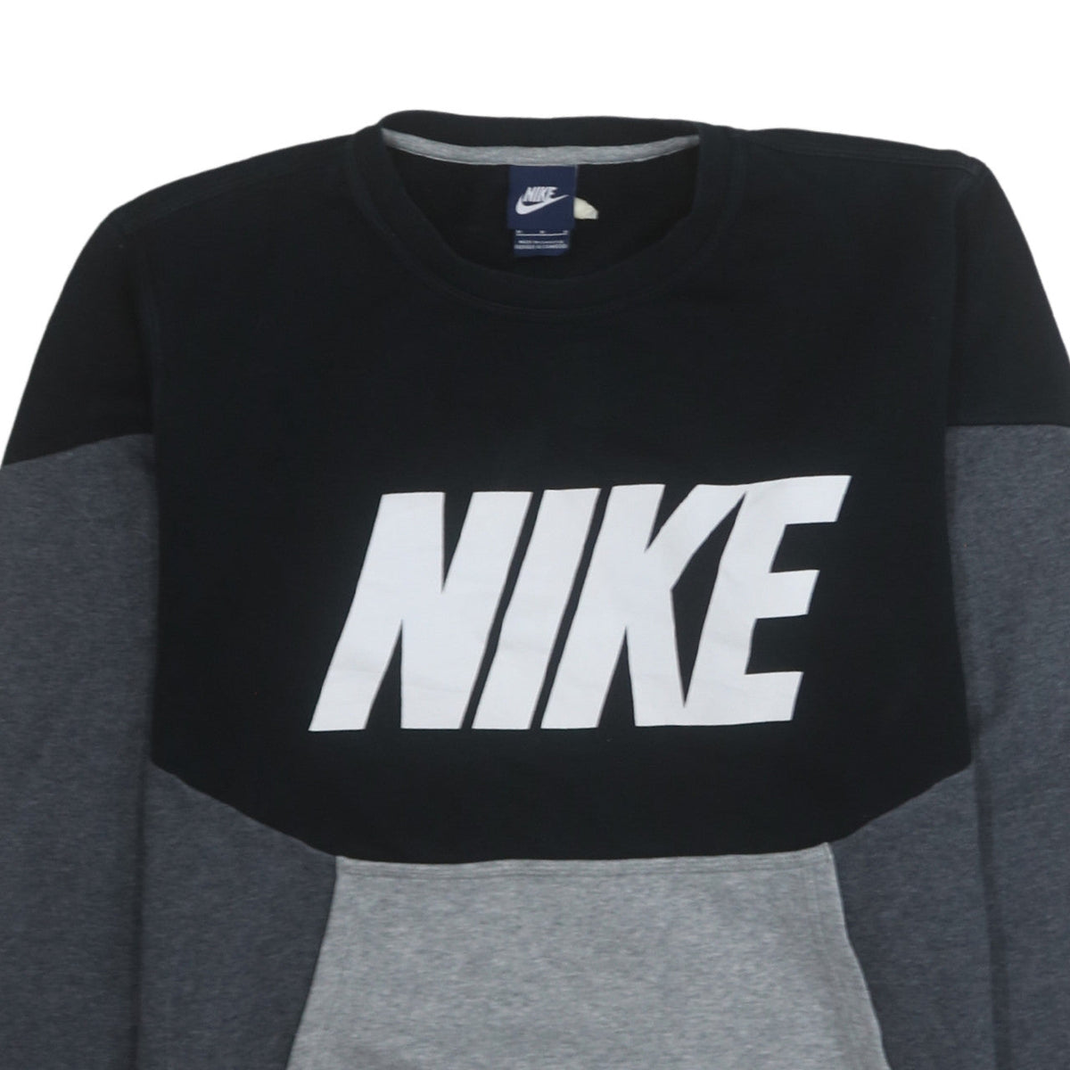 Nike Men's Black Medium Pullover Graphic Sweatshirt