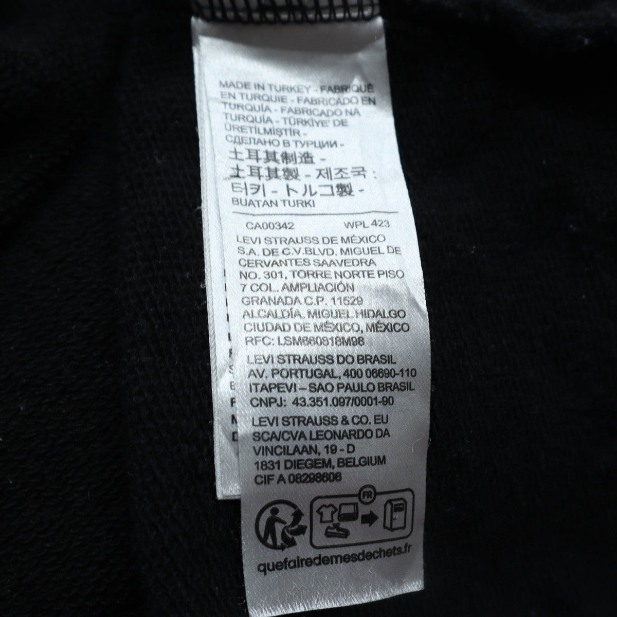 Levi’s Men’s Black Graphic Flower Pullover Sweatshirt Size L