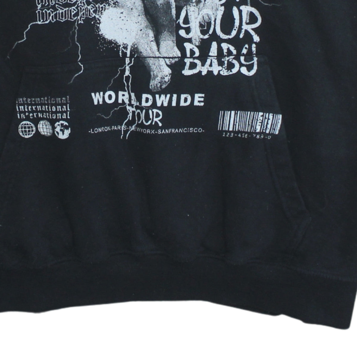PRETTYLITTLETHING Women Black Graphic Heartless Pullover Hoodie M