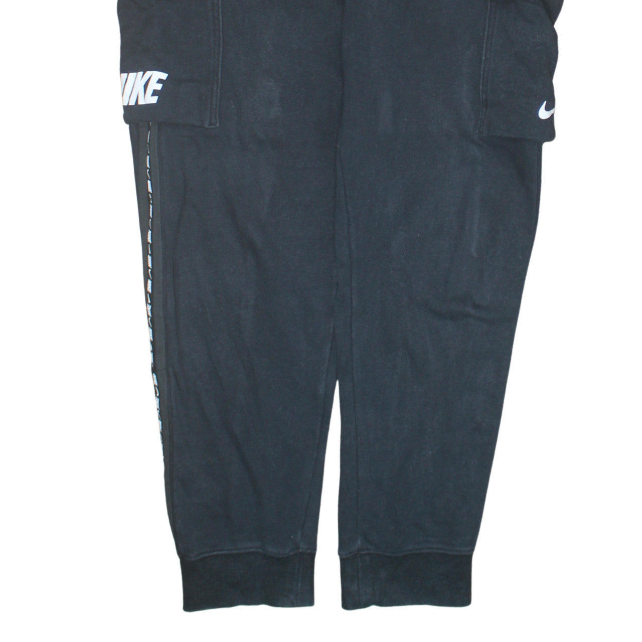 Nike Men's Black M Jogger Cargo Sweatpants Tapered Fit
