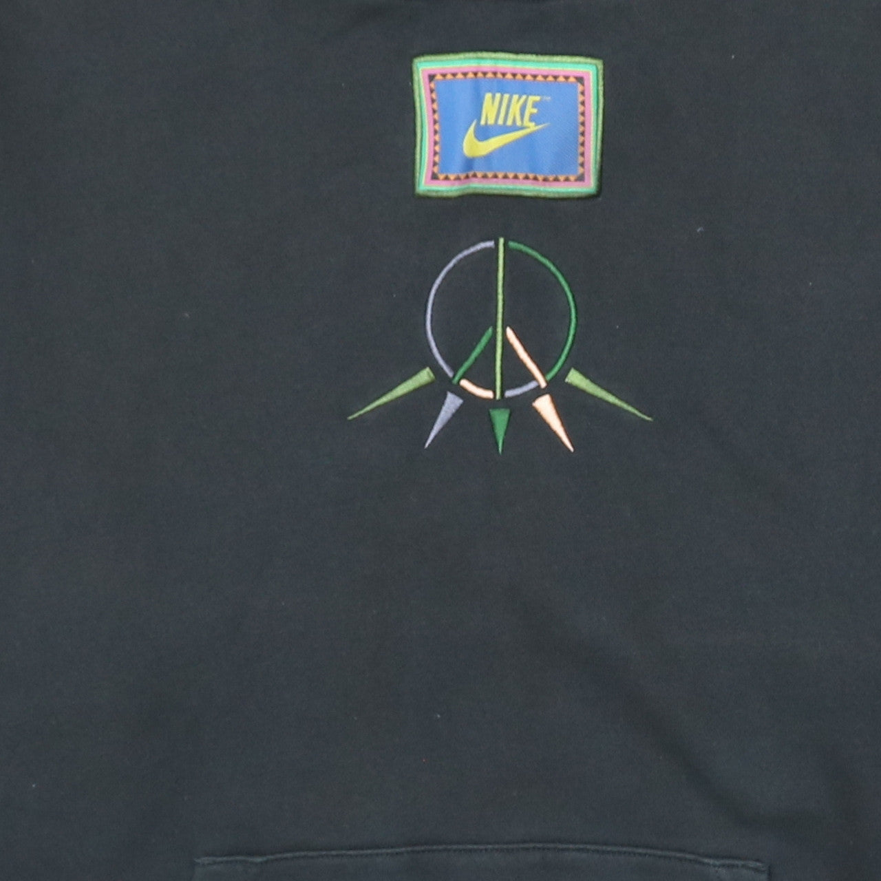 Nike Men's Black Pullover Hoodie S Embroidered Peace Graphic Fleece