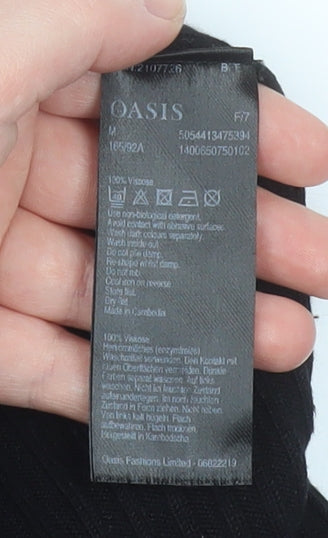 Oasis Women’s Black Knit Long Sleeve Cardigan Size M