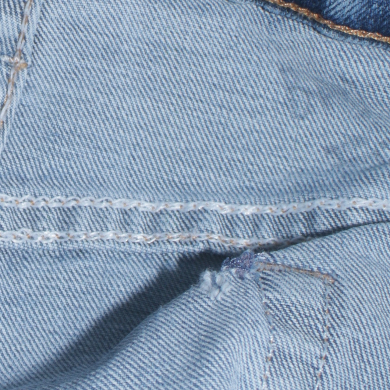 Wrangler Men's Blue Relaxed Fit Straight Denim Jeans 38W x 30L