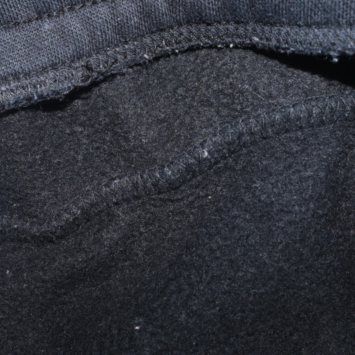 Puma Men’s Black Fleece Joggers L Regular Fit Elastic Waist