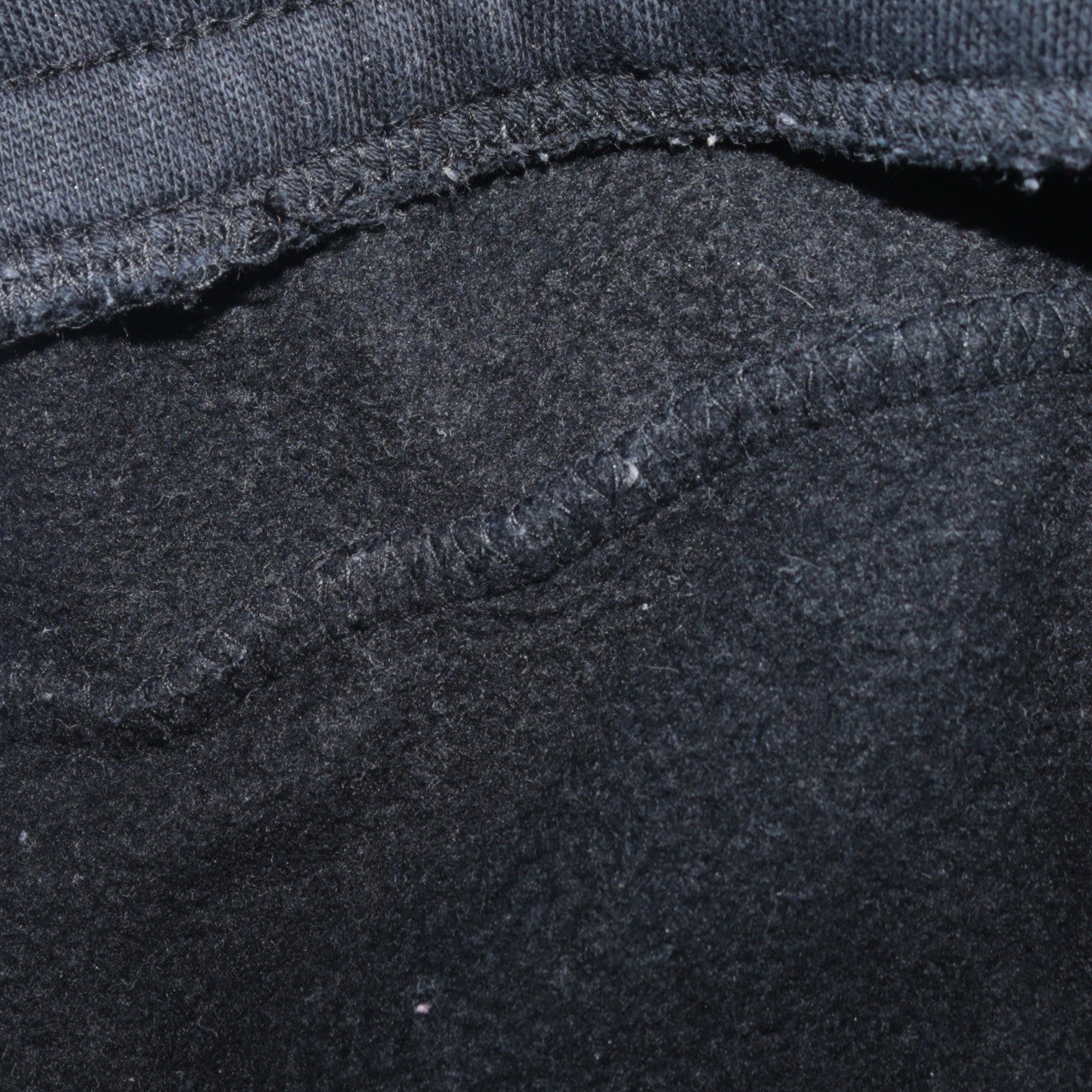 Puma Men’s Black Fleece Joggers L Regular Fit Elastic Waist