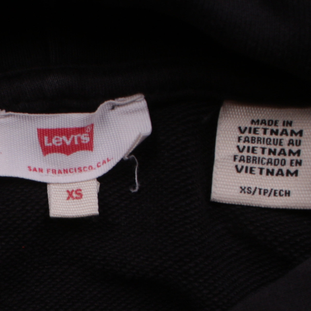 Levi's Men's Black XS Pullover Hoodie with Logo Pocket
