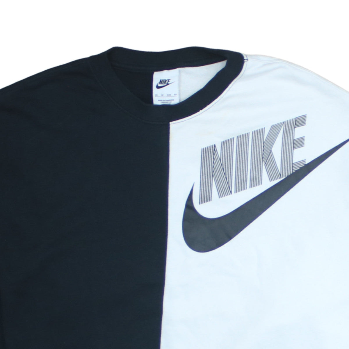 Nike Womens Black & White Pullover Sweatshirt XS Graphic Logo Crew Neck