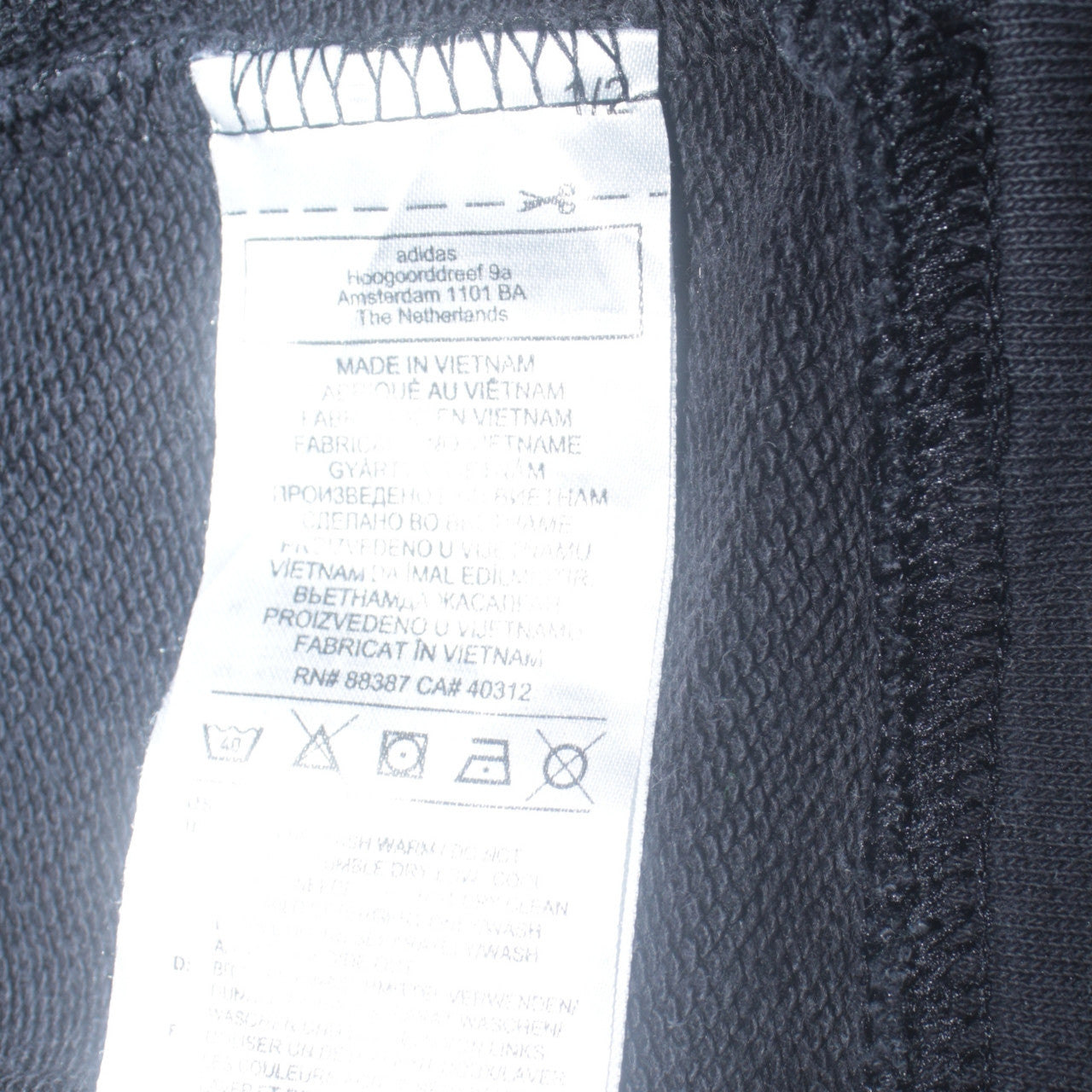 adidas Women's Black Crew Neck Pullover Sweatshirt Size 18