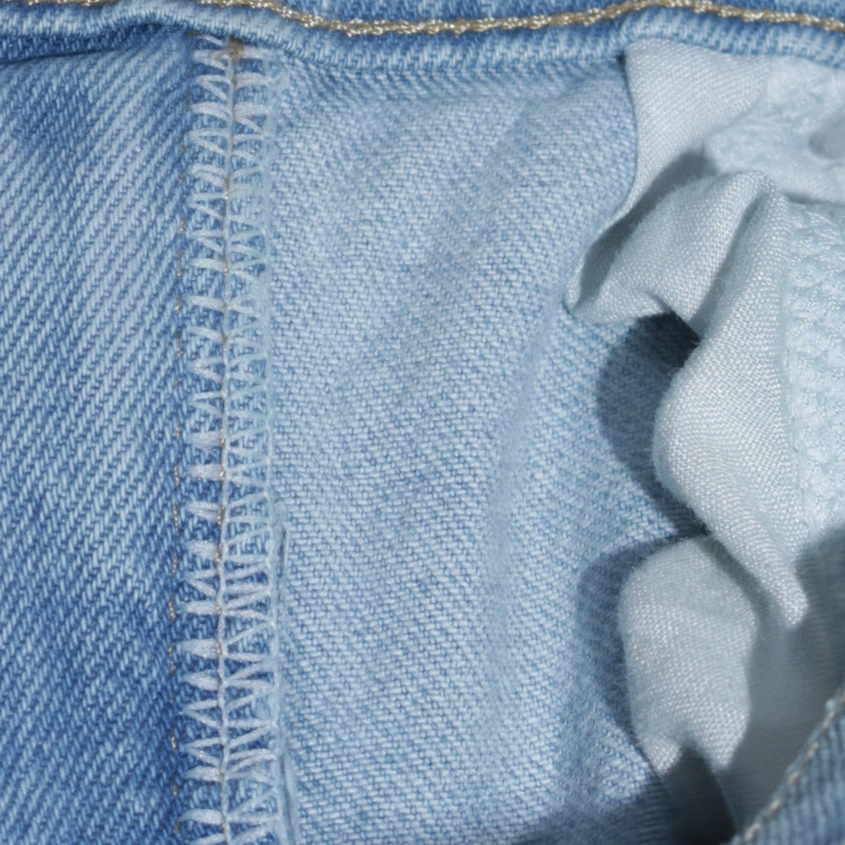Wrangler Men's Blue 29x30 Light Wash Straight Fit Denim Jeans
