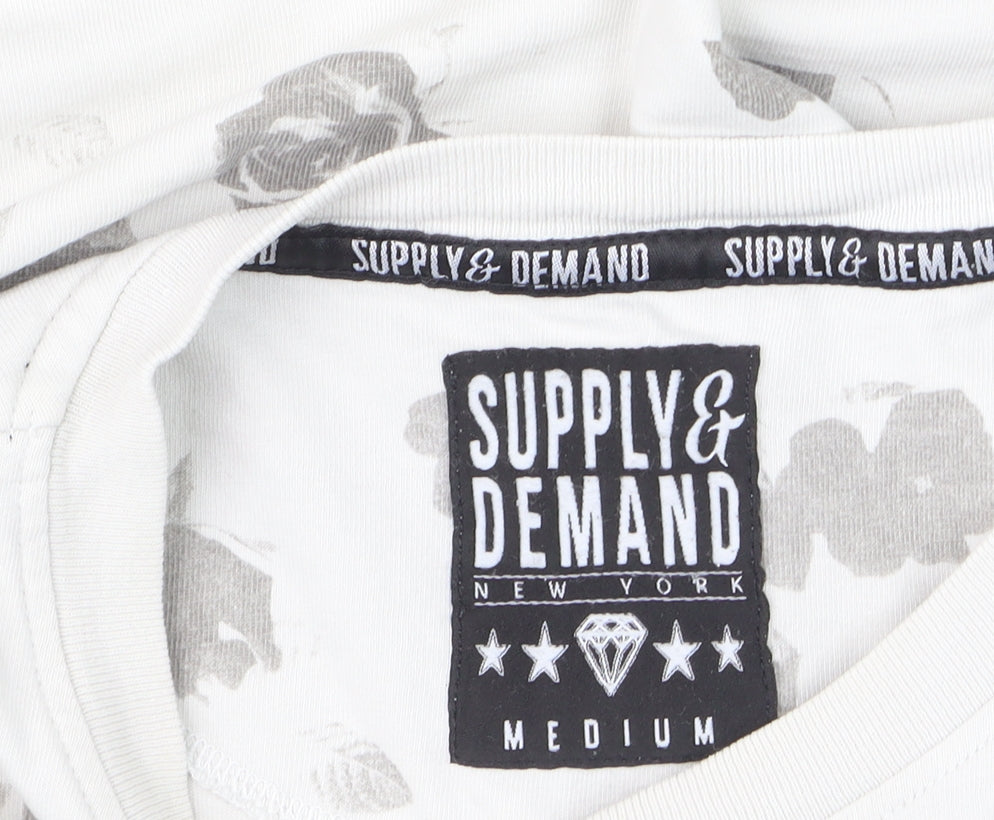Supply & Demand Men's White Floral Graphic T-Shirt Medium