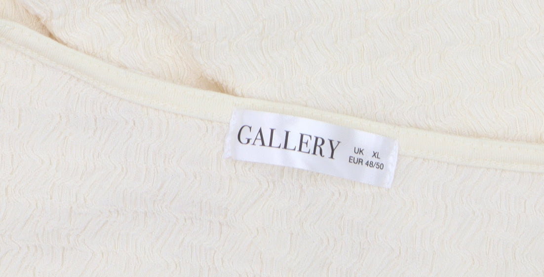 Gallery Women Ivory Bohemian Crochet Neck Blouse XL