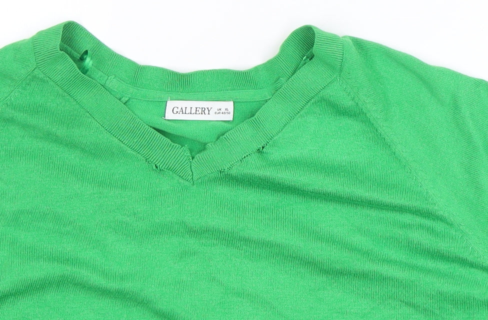 Gallery Women's Green V-Neck Relaxed Fit Knit Jumper Size XL