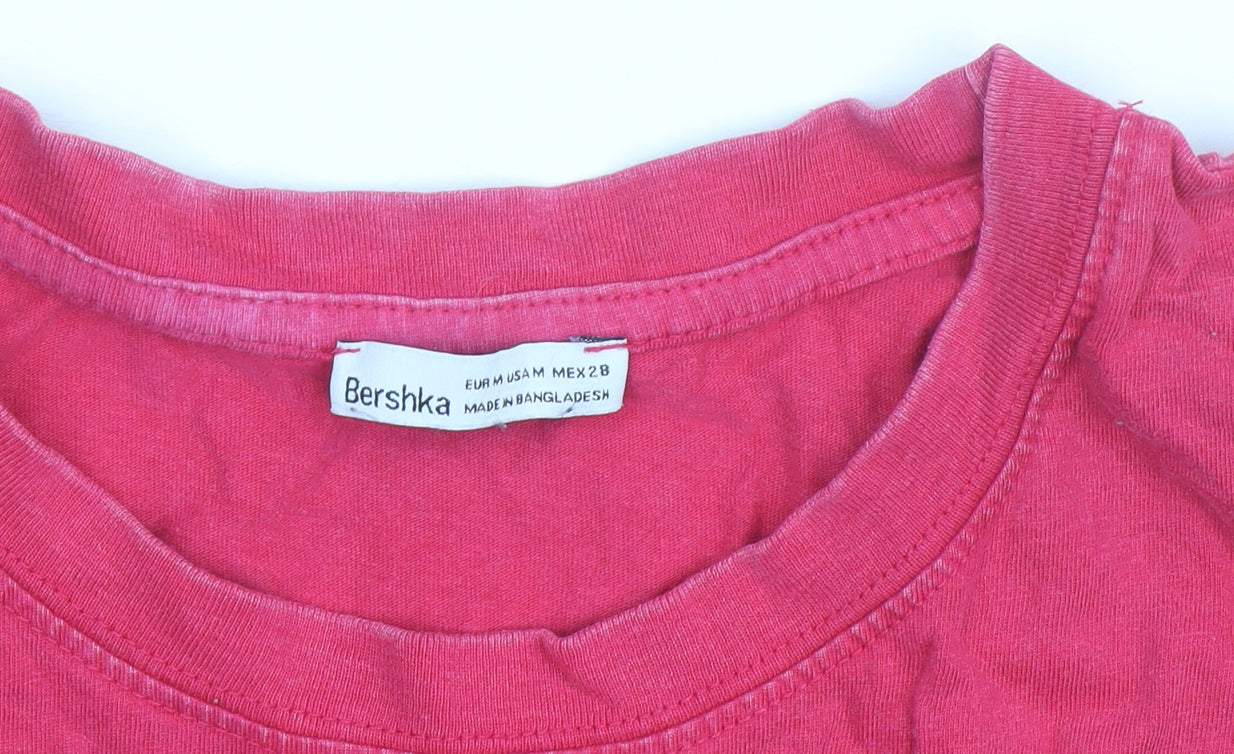 Bershka Women’s Red Cropped North Carolina T-Shirt Size M